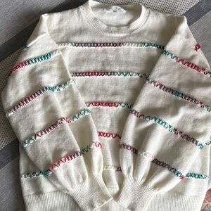 Cozy Carol Whipstitch Sweater	-IVORY-GREEN- balloons sleeve style